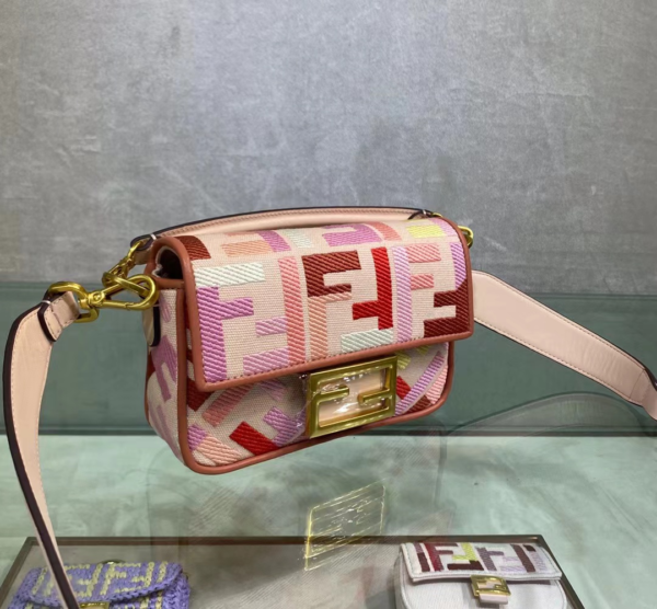 Fendi 15 - Fendi