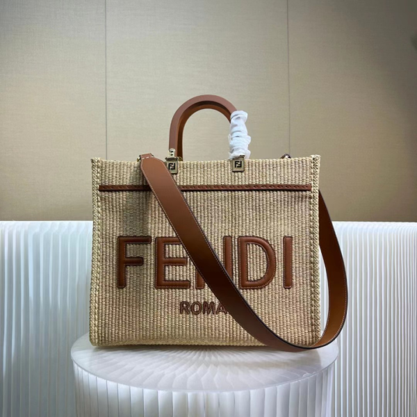 Fendi 17 - Fendi