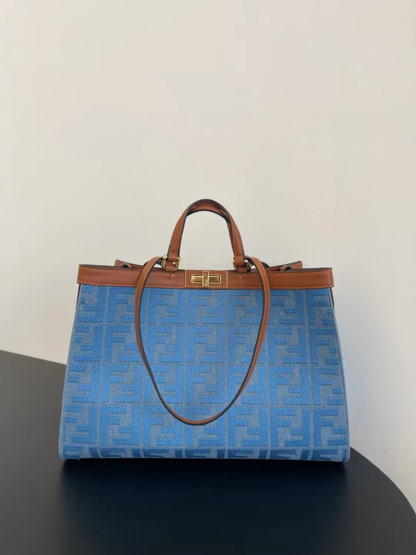 Fendi 6 - Fendi