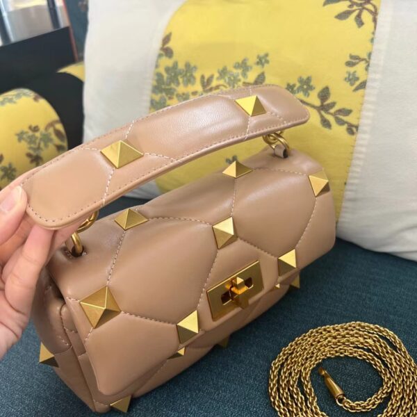 ⁦valentino 1 اختيارك الامثل⁩ - الصورة ⁦4⁩