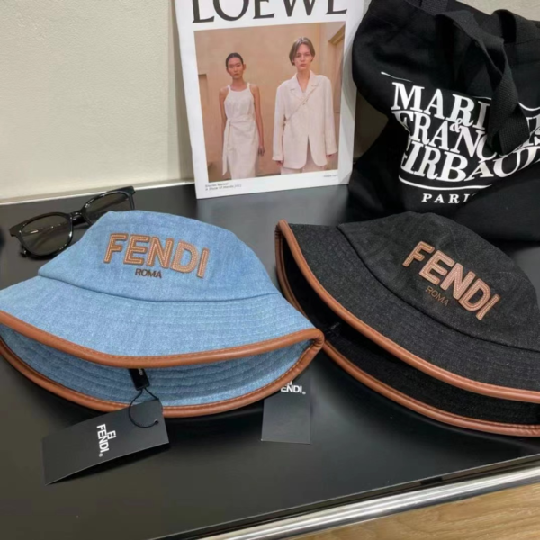 hat 2 Fendi