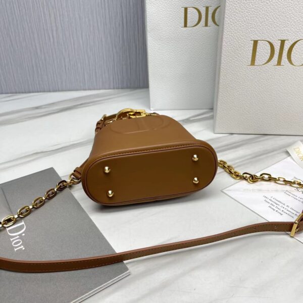 ⁦C'EST DIOR  مجموعة الاصغر⁩ - الصورة ⁦9⁩