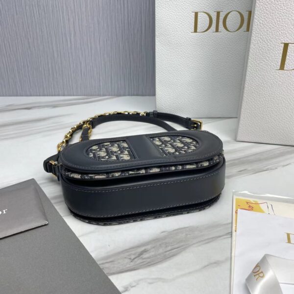 Dior Signature - Image 7