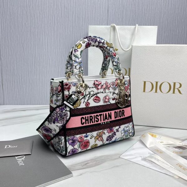 ⁦Dior Lady⁩ - الصورة ⁦4⁩