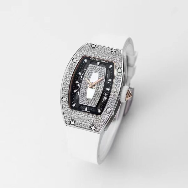 ⁦مرآة من كريستال الياقوت Richard Mille⁩ - الصورة ⁦16⁩