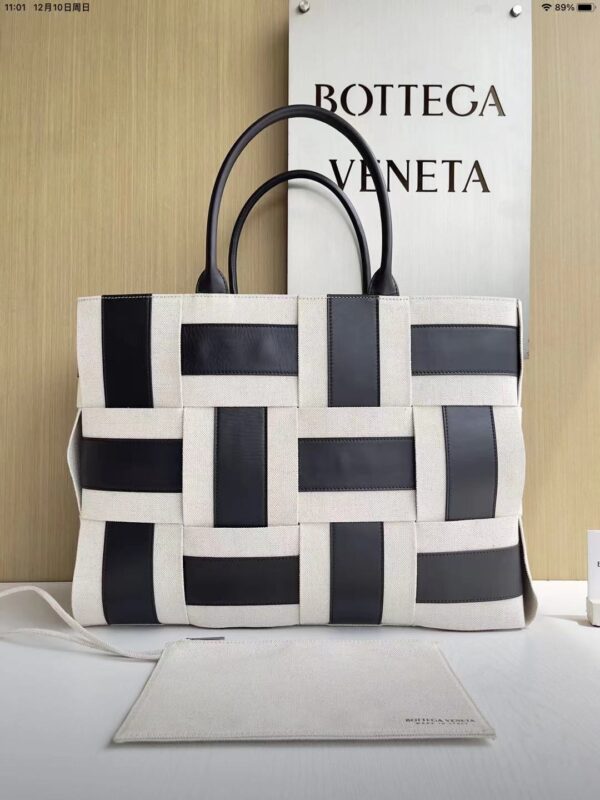 Bottega Veneta