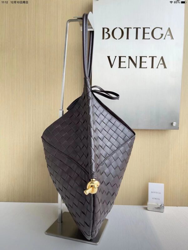 ⁦Bottega Veneta⁩ - الصورة ⁦2⁩