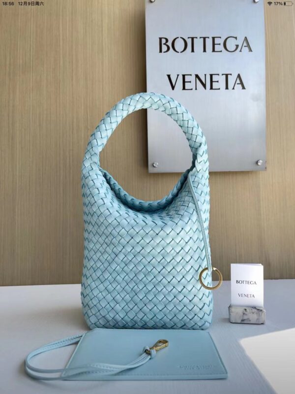 Bottega Veneta