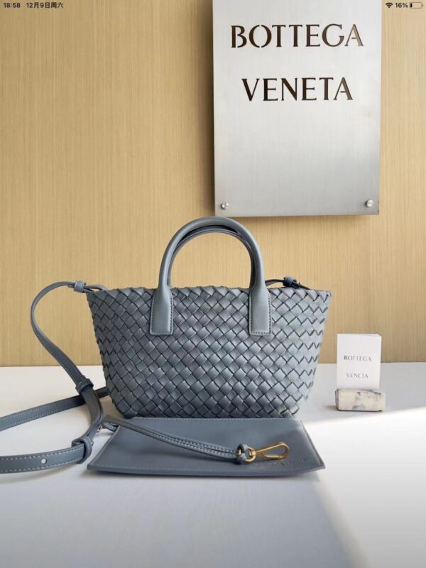 ⁦Bottega Veneta⁩ - الصورة ⁦3⁩