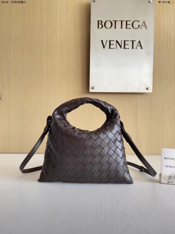 Bottega Veneta