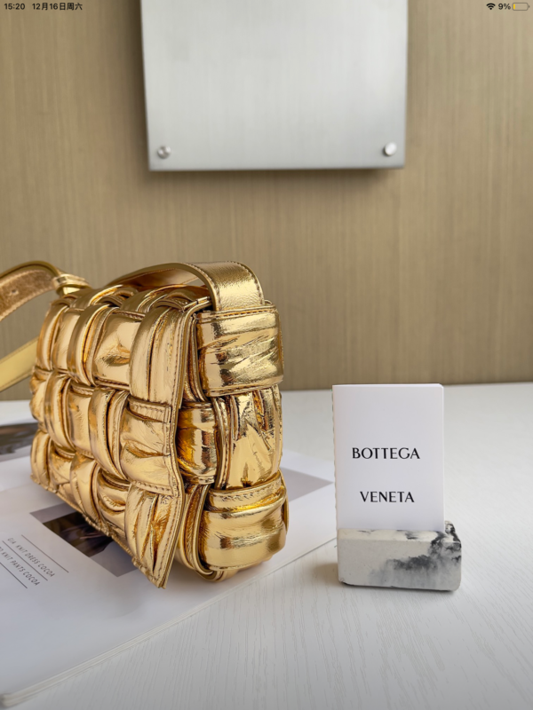 Bottega Veneta