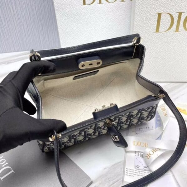 Dior Key - Image 4