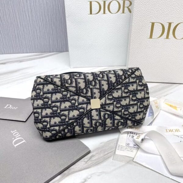 Dior Key - Image 6