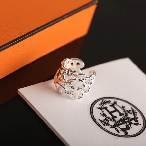 🟧 Hermes ring