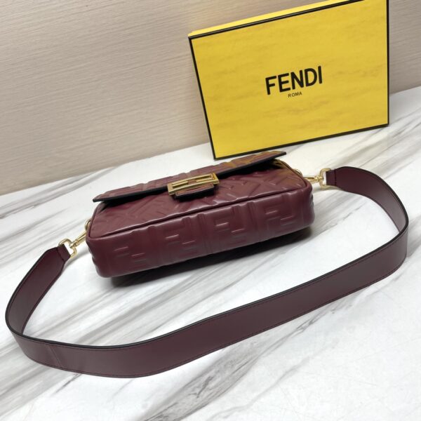 ⁦❤ Fendi⁩ - الصورة ⁦3⁩