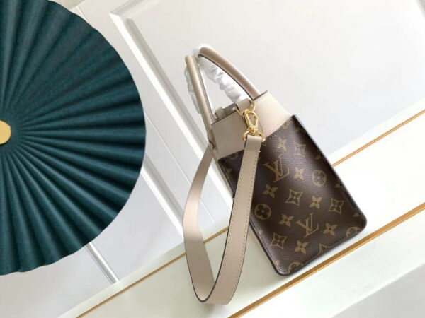 ⁦LV Monogram⁩ - الصورة ⁦2⁩