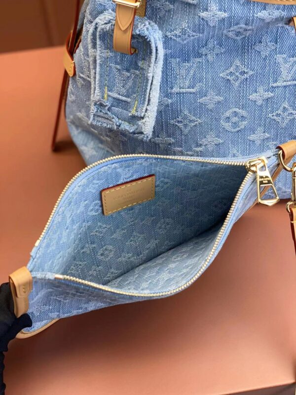 ⁦LV CARRYALL⁩ - الصورة ⁦5⁩