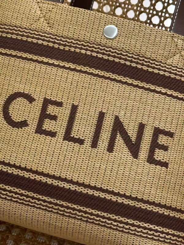 ⁦Celine⁩ - الصورة ⁦7⁩