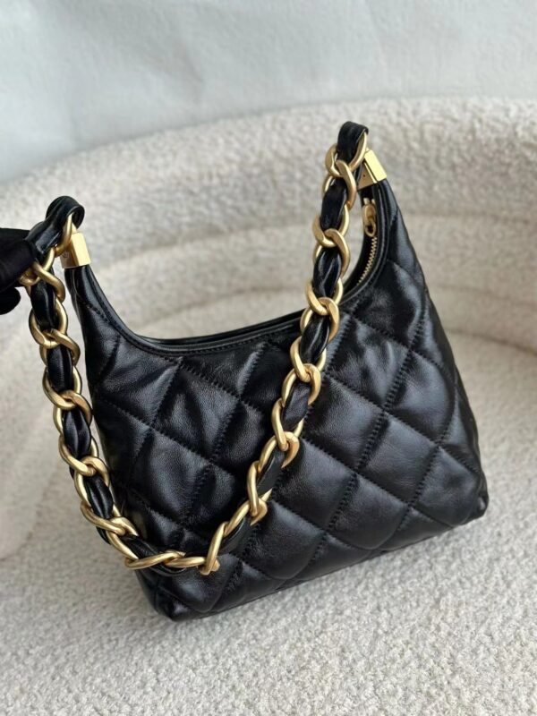 Chanel Hobo Bag - Image 6