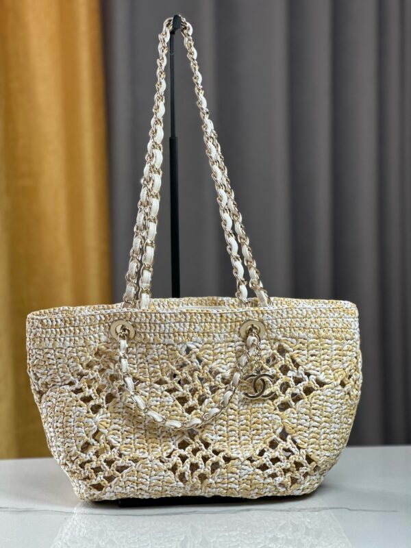 ⁦Small Apricot Hollow Woven Beach Bag 2 colors⁩ - الصورة ⁦3⁩