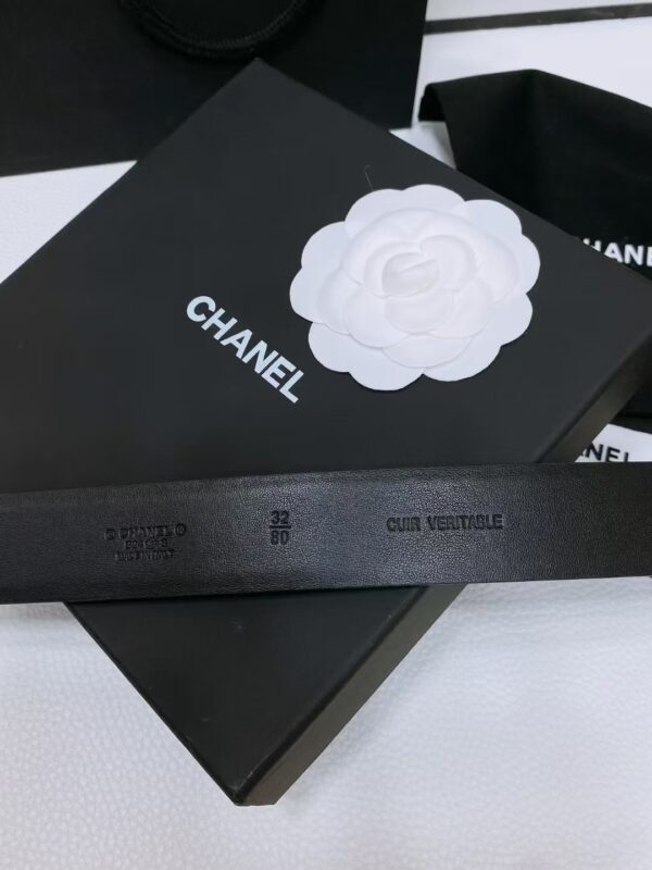 ⁦Chanel 6 colors⁩ - الصورة ⁦3⁩