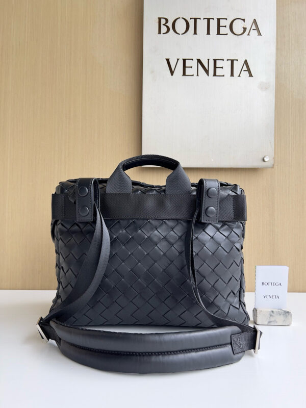 ⁦Bottega Veneta⁩ - الصورة ⁦3⁩