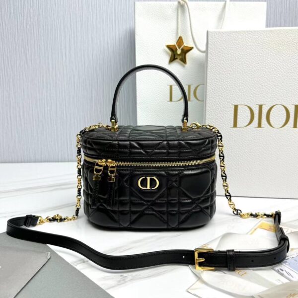 Dior Caro