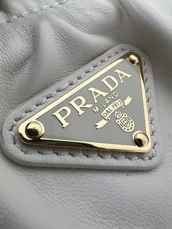 ⁦SoftGrain Big Lucky Bag Cloud Bag prada 4 colors⁩ - الصورة ⁦6⁩