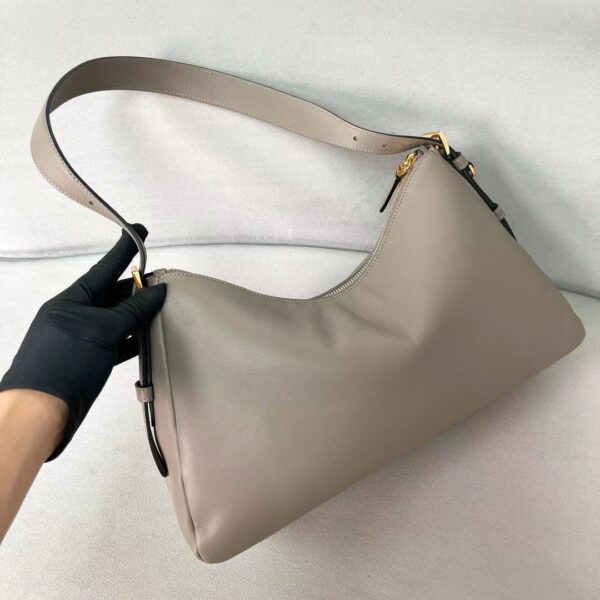 ⁦large Hobo leather underarm bag 4 colors⁩ - الصورة ⁦4⁩