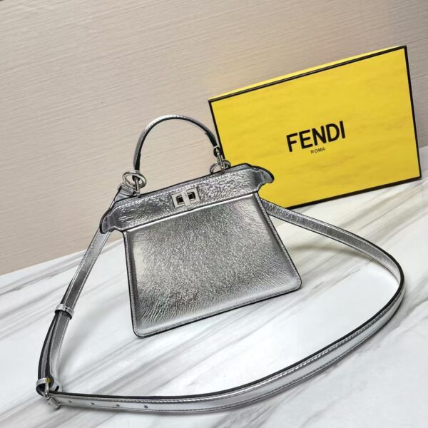 FENDI Peekaboo