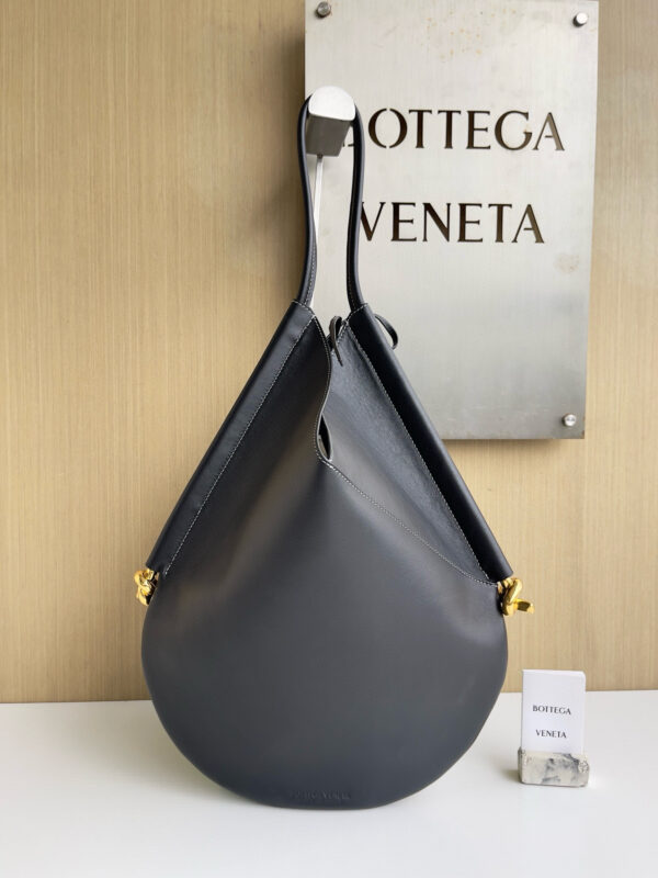 ⁦BOTTEGA VENETA Solstice Medium Solstice BRISTOL⁩ - الصورة ⁦2⁩