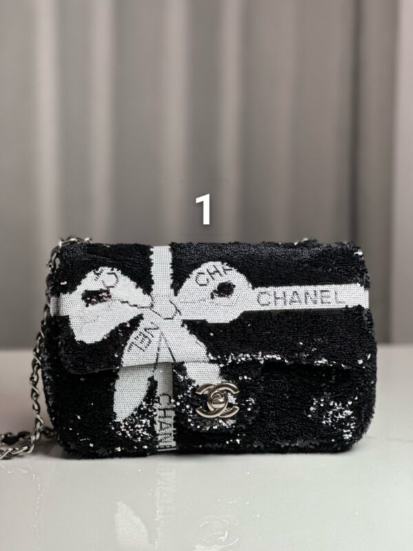 Chanel sequins 2 colors