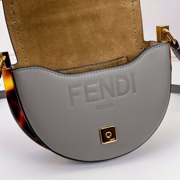 ⁦New Fendi bag 8 colors⁩ - الصورة ⁦8⁩