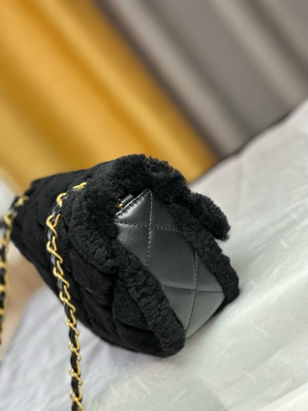 ⁦🧸 Chanel teddy bear 3 colors⁩ - الصورة ⁦19⁩