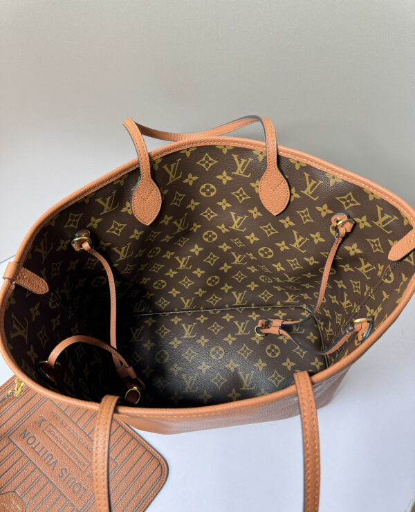 ⁦LV "Neverfull Inside Out" 3 colors⁩ - الصورة ⁦9⁩