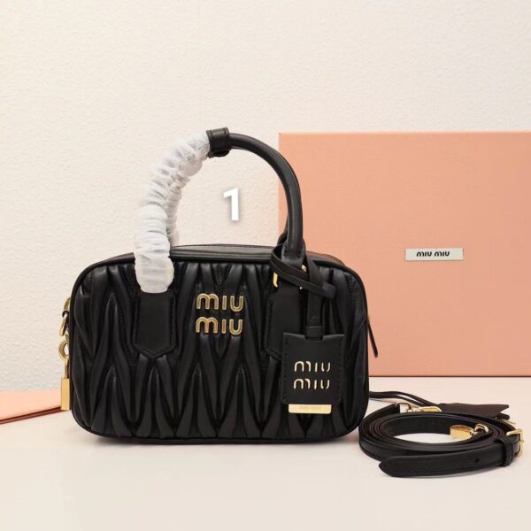 ⁦👜 Miumiu cute Pauline 5 colors⁩ - الصورة ⁦5⁩