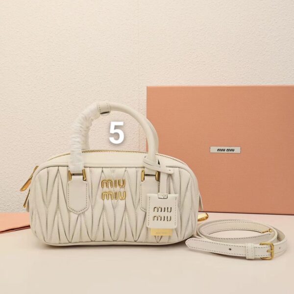 ⁦👜 Miumiu cute Pauline 5 colors⁩ - الصورة ⁦5⁩