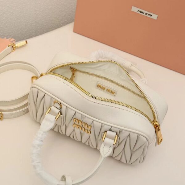 ⁦👜 Miumiu cute Pauline 5 colors⁩ - الصورة ⁦12⁩