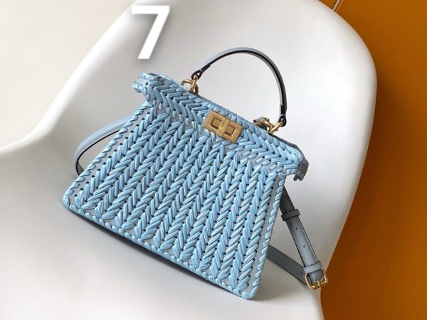 ⁦Fendi Peekaboo 9 colors⁩ - الصورة ⁦4⁩