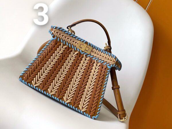 ⁦Fendi Peekaboo 3 colors⁩ - الصورة ⁦2⁩