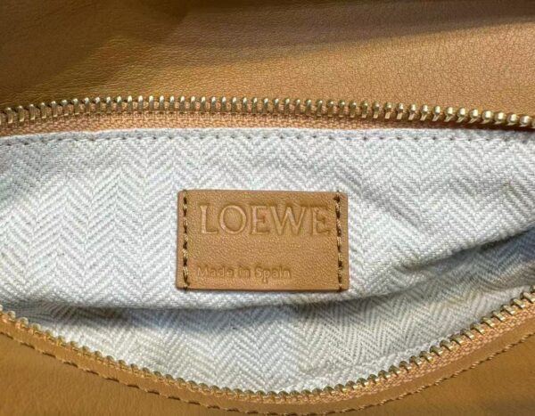 ⁦🟫 Loewe  𝐏𝐮𝐳𝐳𝐥𝐞 17 colors ✧ ✧ ✧ ✧ ✧⁩ - الصورة ⁦8⁩