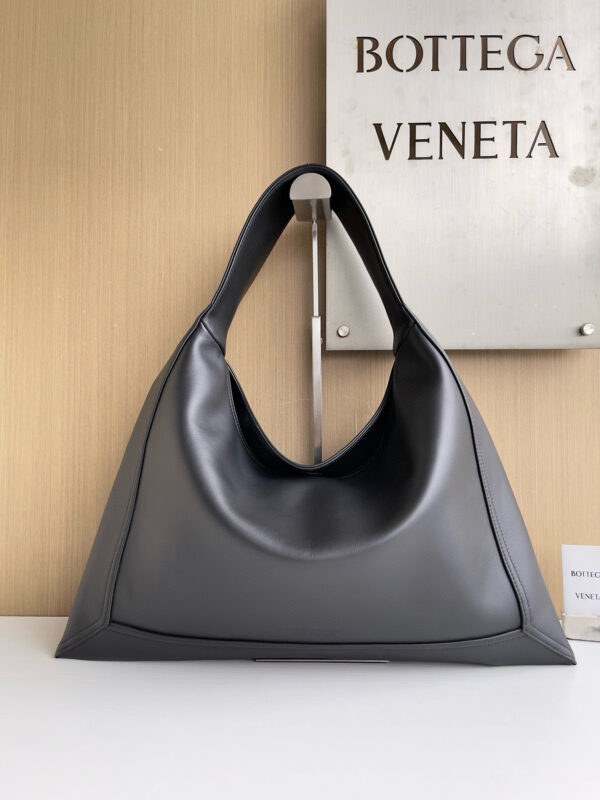 Bottega Veneta Suede Hop Handbag