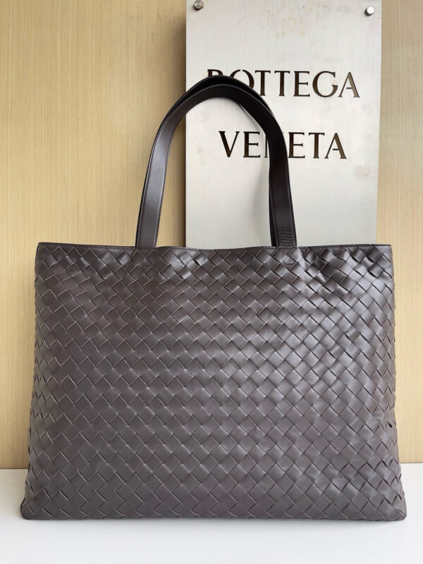 BOTTEGA VENETA TOTE