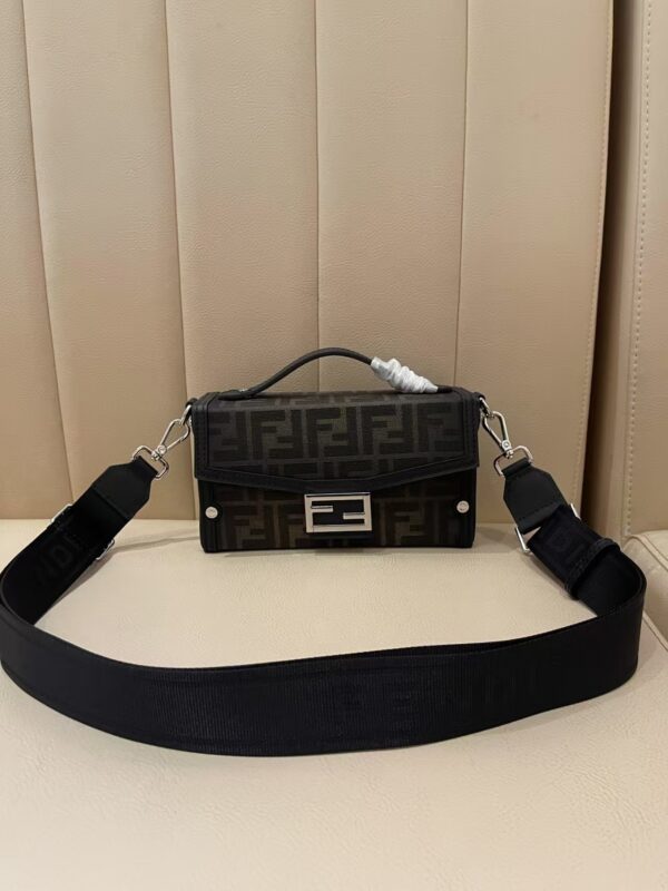 FENDI Baguette Soft Trunk