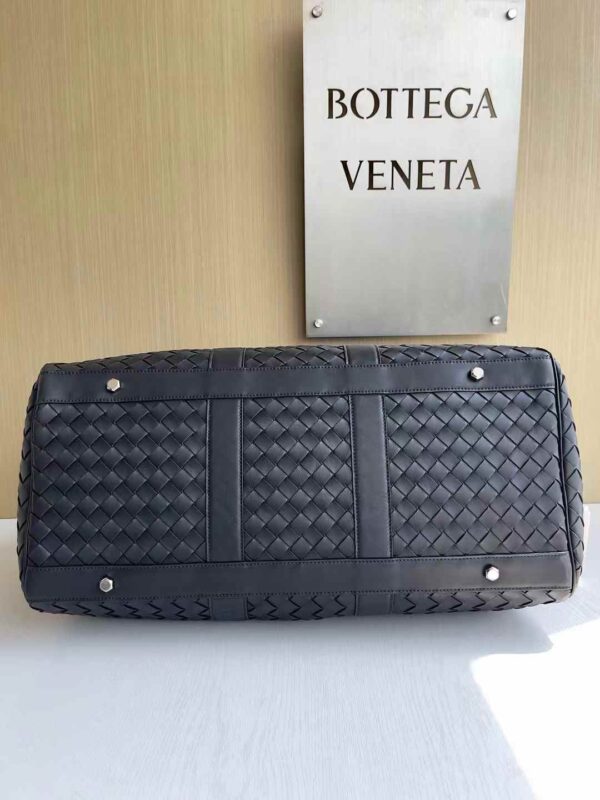 ⁦Bottega Veneta Woven Travel Bag 2 colors⁩ - الصورة ⁦3⁩