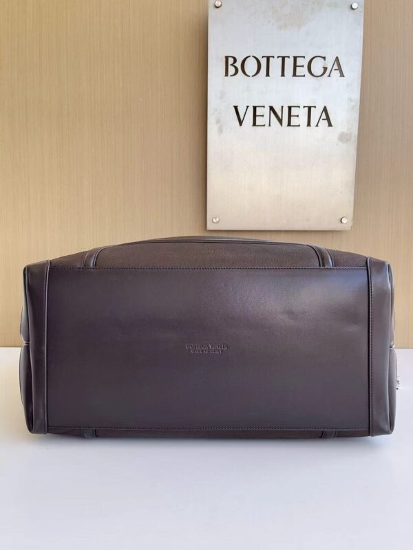 ⁦BOTTEGA VENETA⁩ - الصورة ⁦6⁩