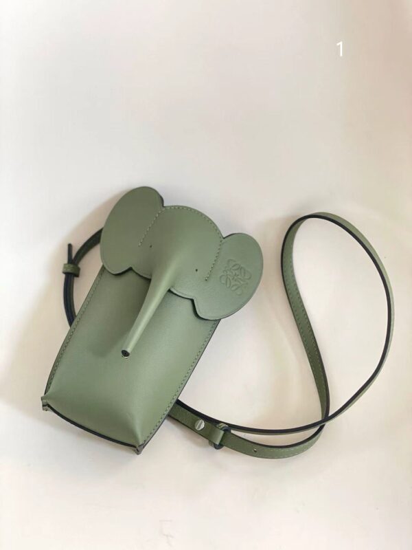 ⁦Elephant-shaped mobile phone bag 5 colors⁩ - الصورة ⁦10⁩