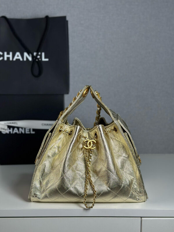 chanel hobo