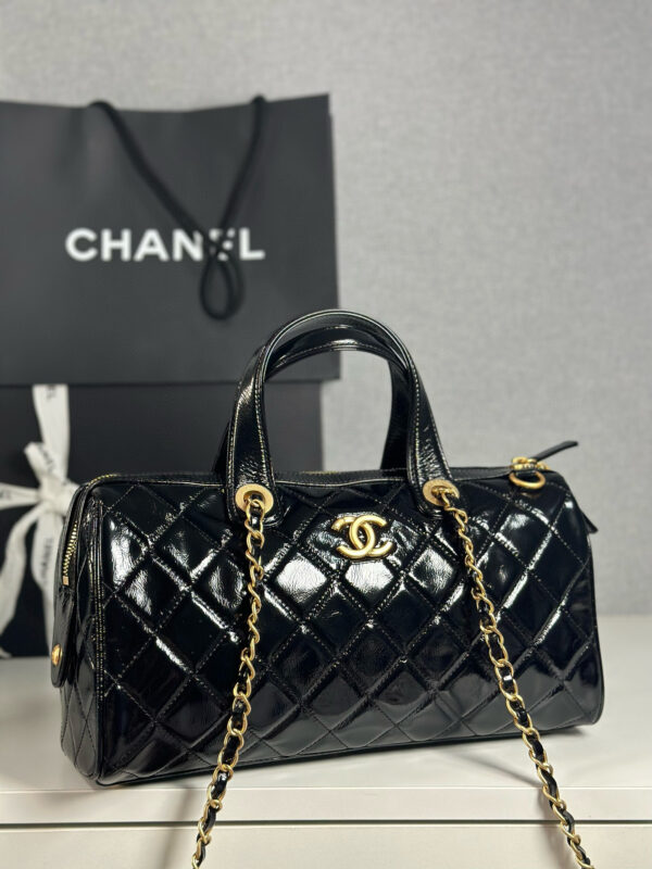 CHANEL handmade - Image 2