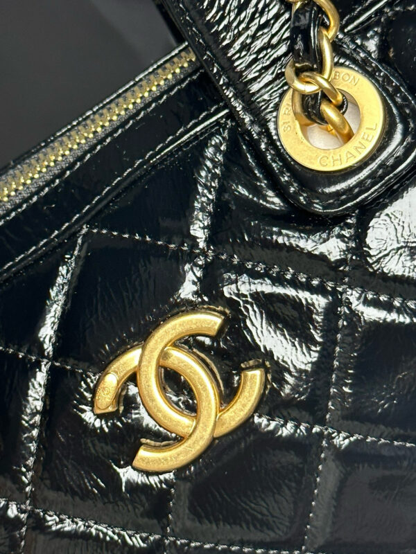 CHANEL handmade - Image 8